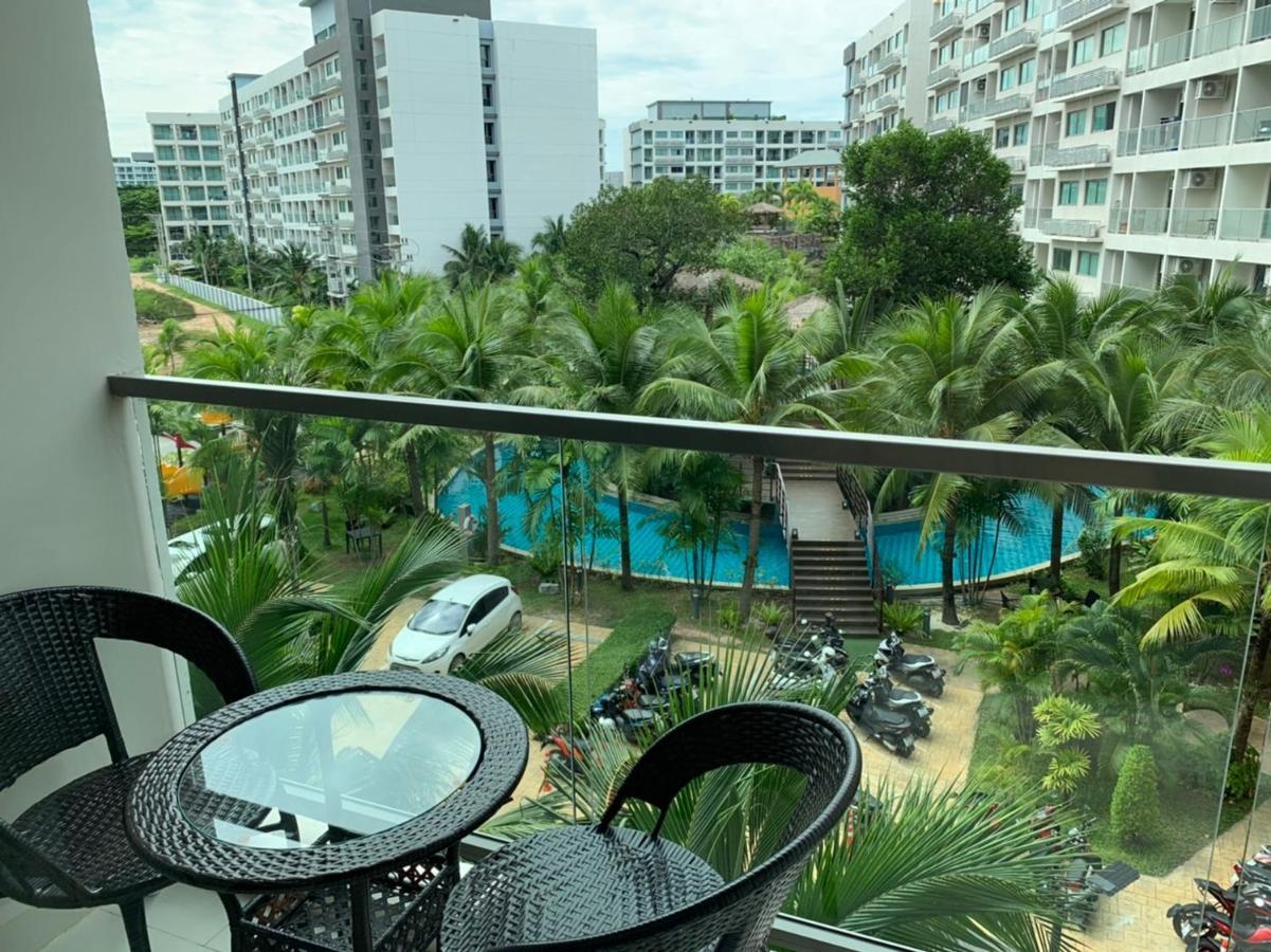 Laguna Beach Condo Resort 3 Maldives Pattaya Pool View ลากูน่า บีช คอนโด รีสอร์ต 3 พัทยา Джомтиен Бийч Екстериор снимка