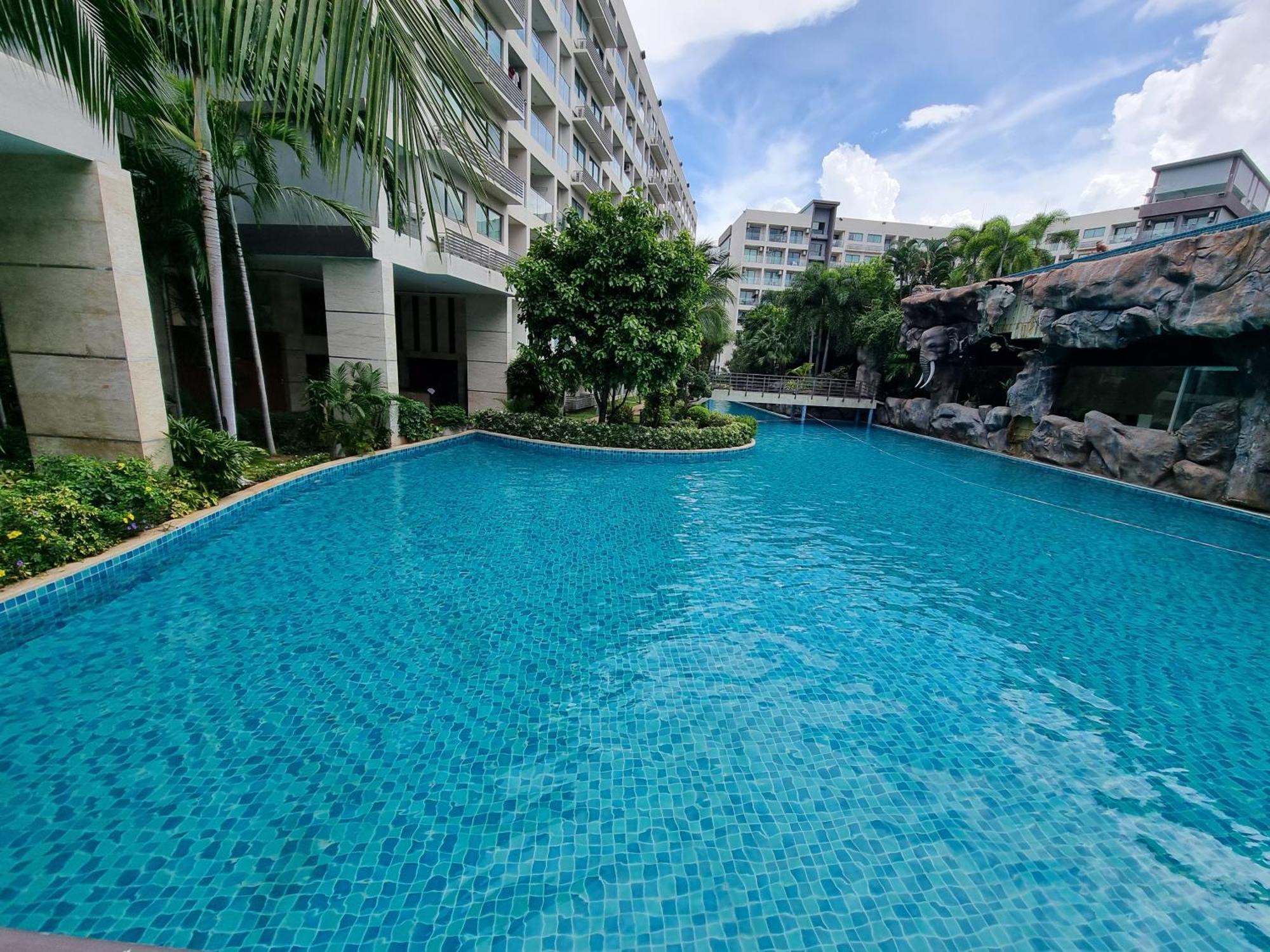 Laguna Beach Condo Resort 3 Maldives Pattaya Pool View ลากูน่า บีช คอนโด รีสอร์ต 3 พัทยา Джомтиен Бийч Екстериор снимка