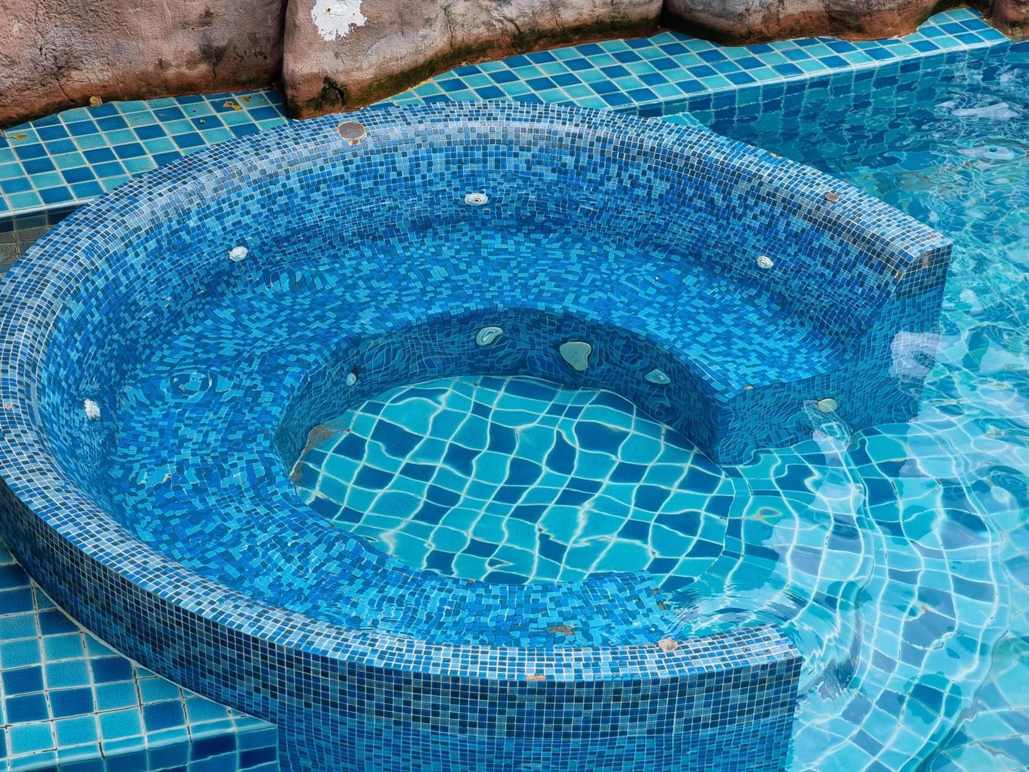 Laguna Beach Condo Resort 3 Maldives Pattaya Pool View ลากูน่า บีช คอนโด รีสอร์ต 3 พัทยา Джомтиен Бийч Екстериор снимка